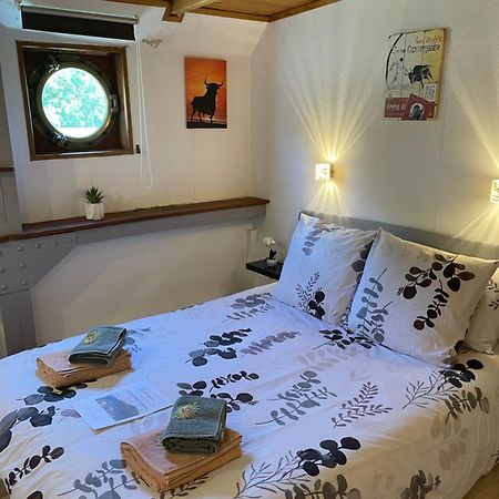 Peniche Le Pescalune - Chambre D'Hotes Арль Экстерьер фото