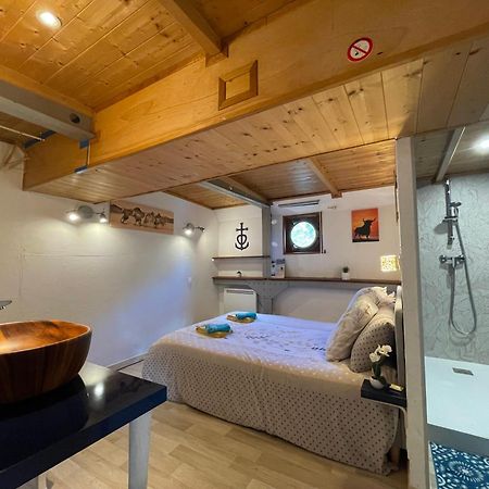 Peniche Le Pescalune - Chambre D'Hotes Арль Экстерьер фото